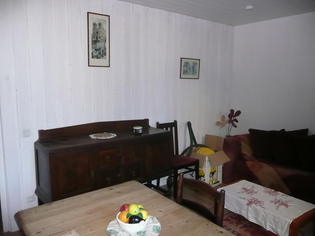Maison De Vin Daire Castillon-la-Bataille Dış mekan fotoğraf